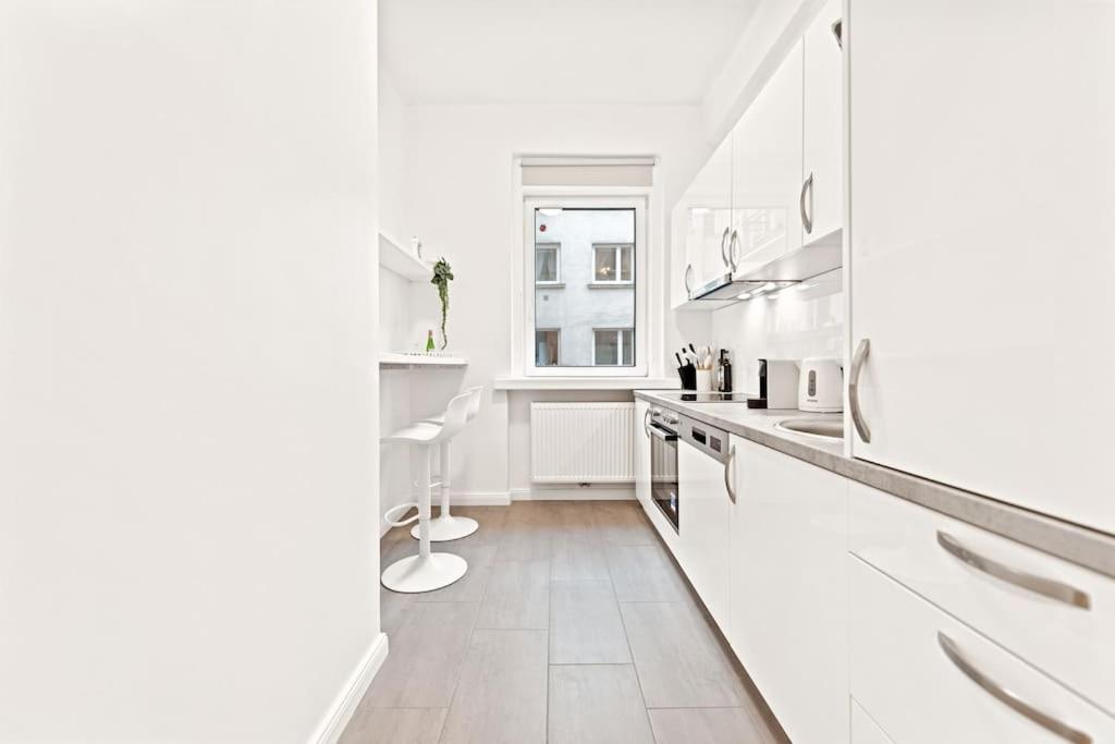 Cozy Apartment In Quiet Location, Fast Train Station 100M Away, Contactless Check-In Wien Ngoại thất bức ảnh